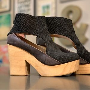 Sassy black Free People Wedges